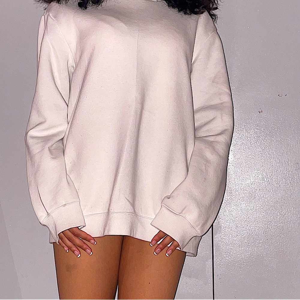 White H&M Men’s Oversized Sweatshirt